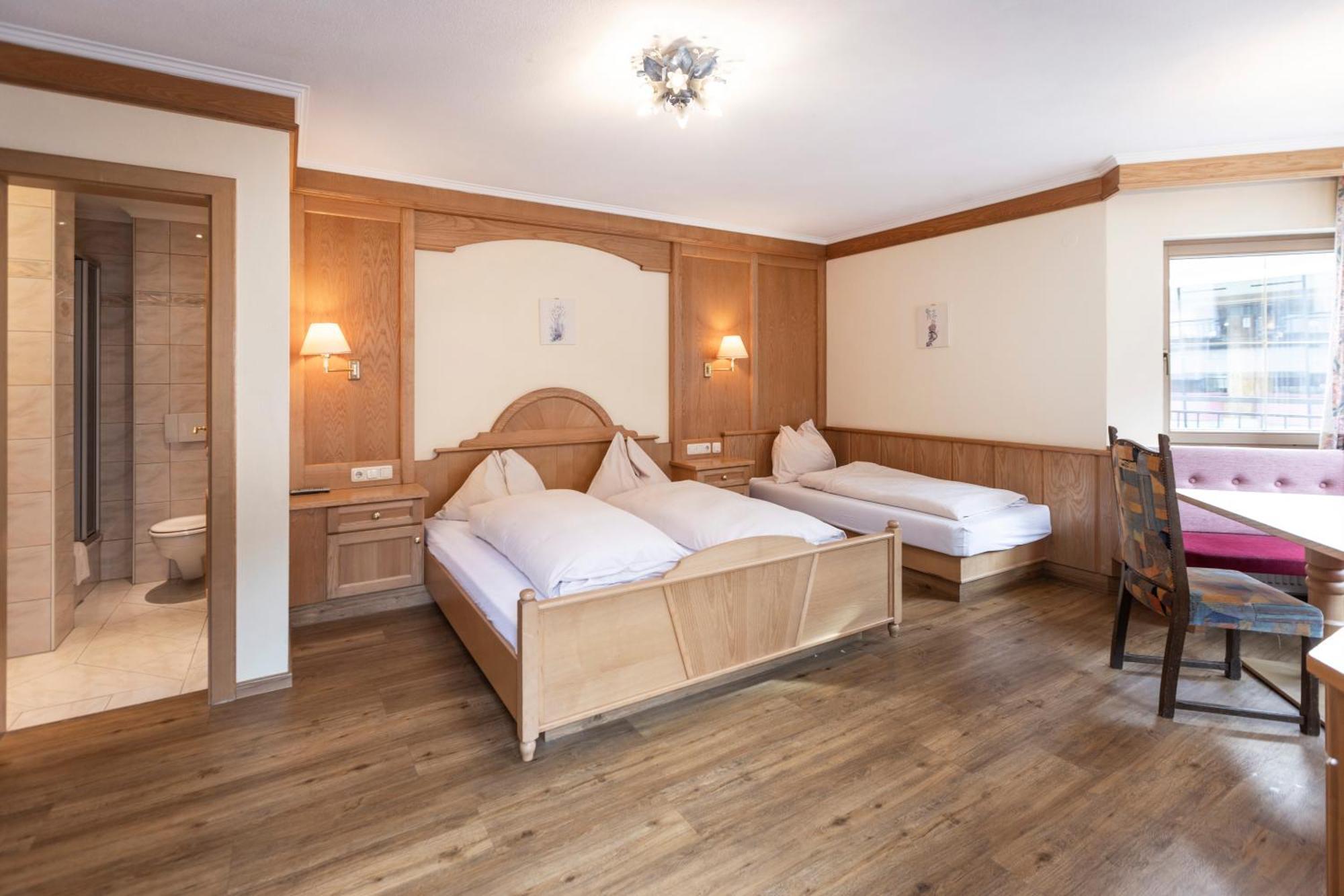 Heart Hotel Nordstern Mayrhofen Luaran gambar