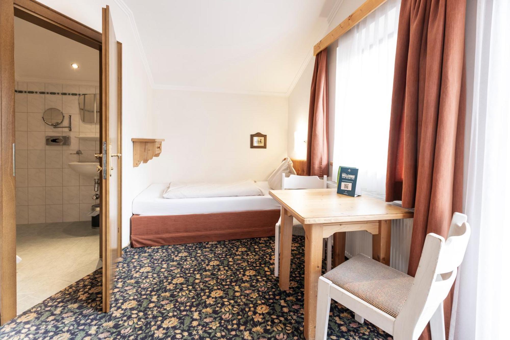 Heart Hotel Nordstern Mayrhofen Luaran gambar